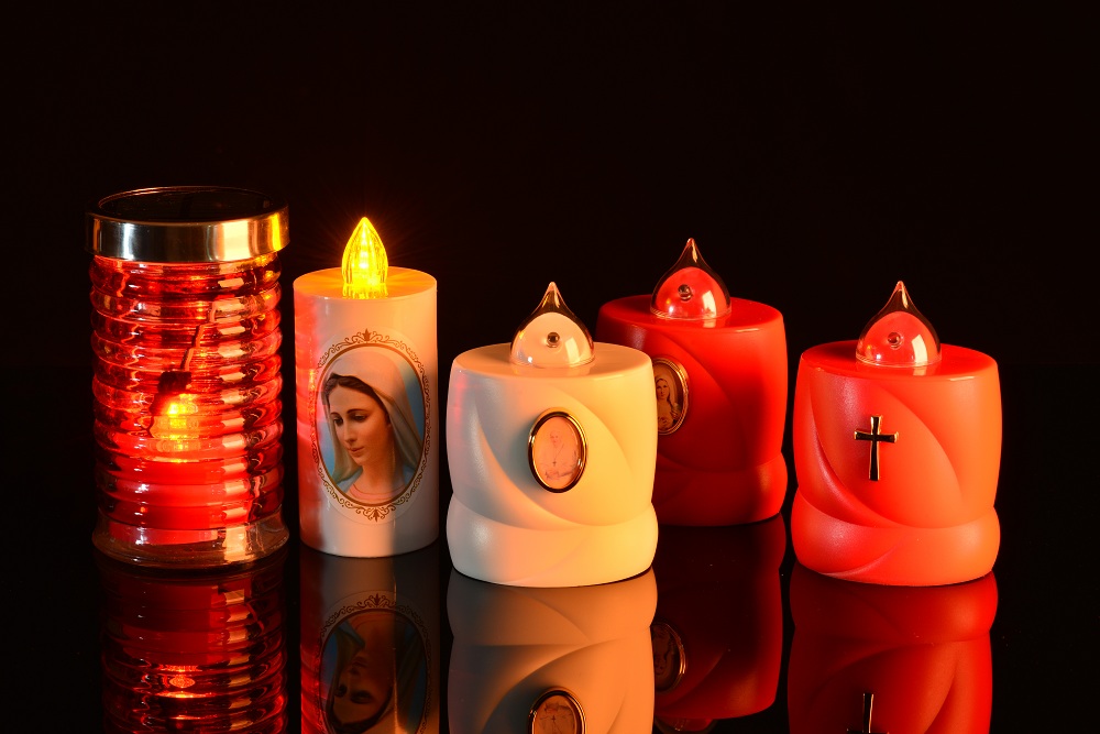 Perché accendere una candela in chiesa? - Holyblog