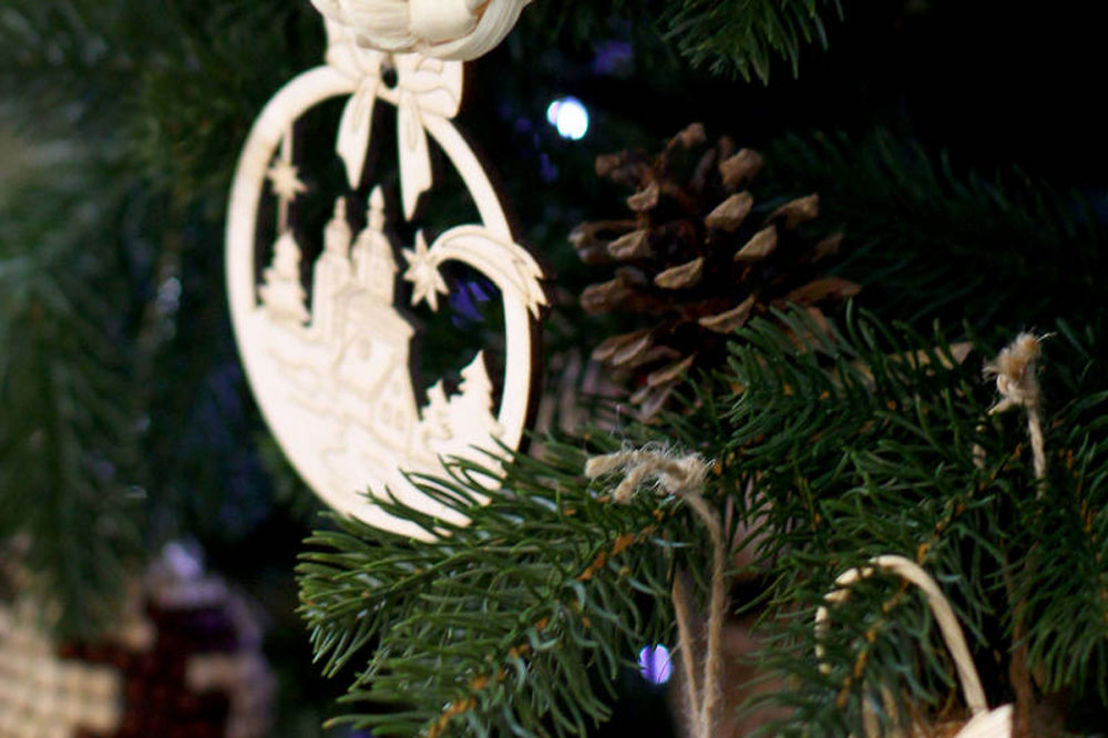 Decorazioni in legno per l'albero di Natale - Holyblog